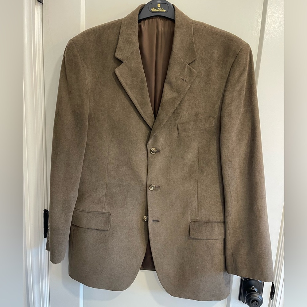 NEVER WORN, men’s Geoffrey Beene polyester sports coat